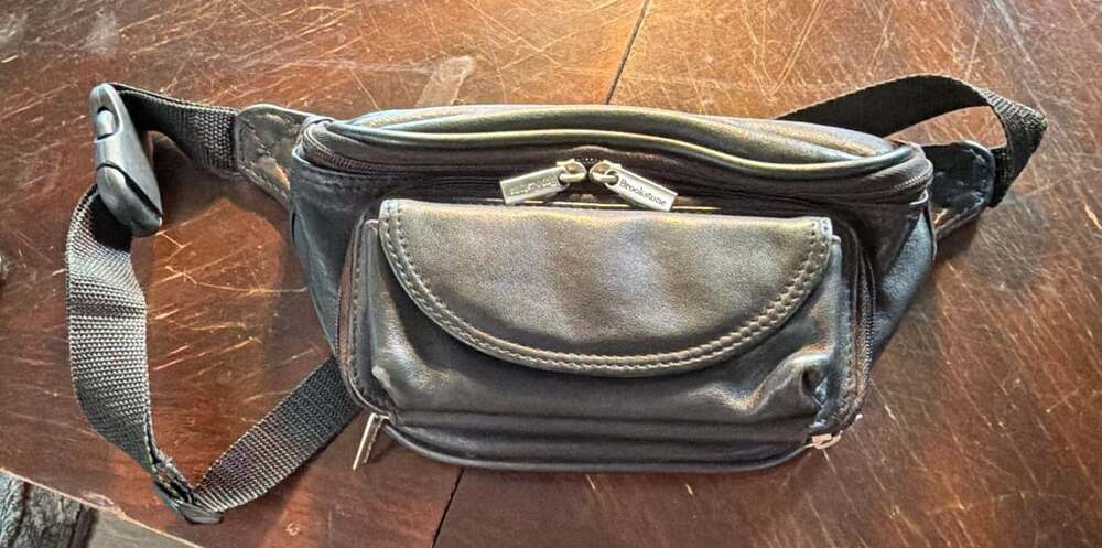 Brookstone Black Leather Fanny Pack Waist Bag